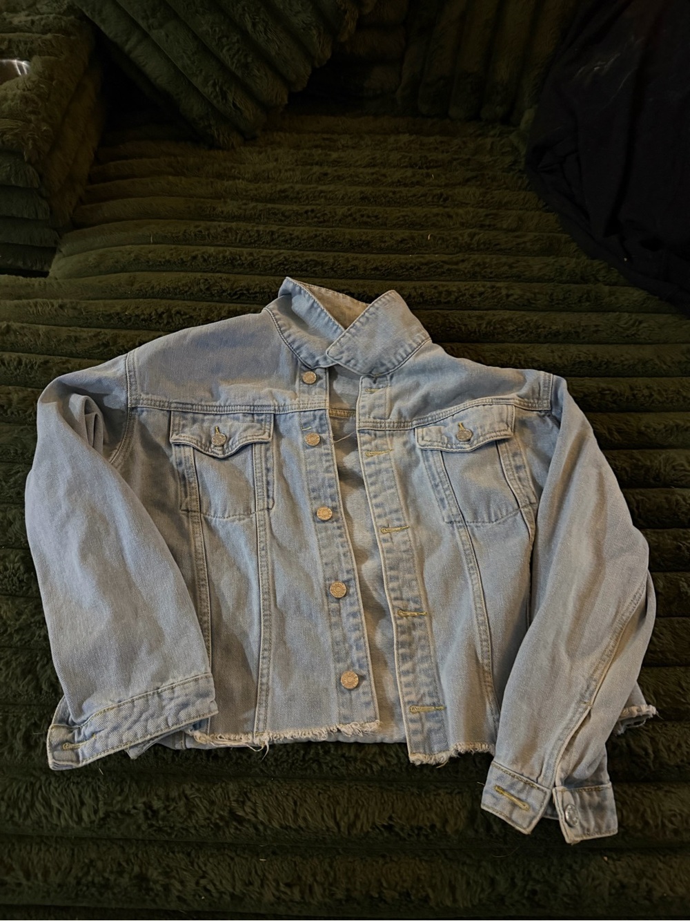 Women’s Light Blue Denim Jacket with Frayed Hem